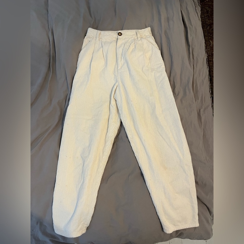 Free People - white corduroy pants